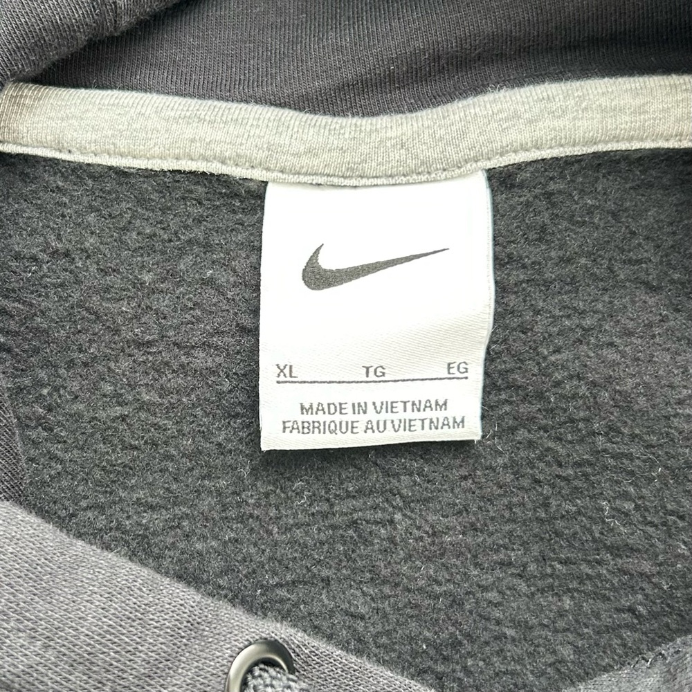 🌸Nike Lafayette Hoodie. Black with Maroon Lettering Size: XL - Picture 5 of 7